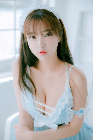 《帐中香》 小说